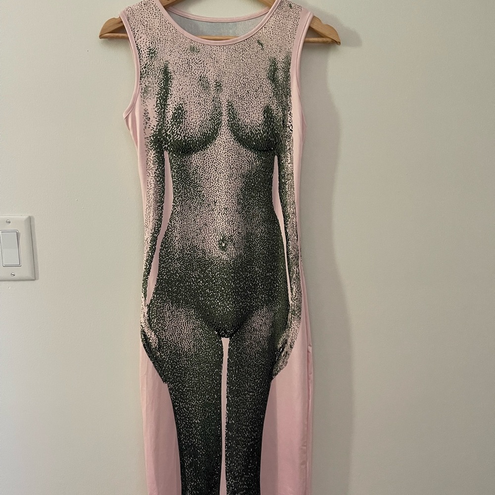 Dress - Picture 5 of 6